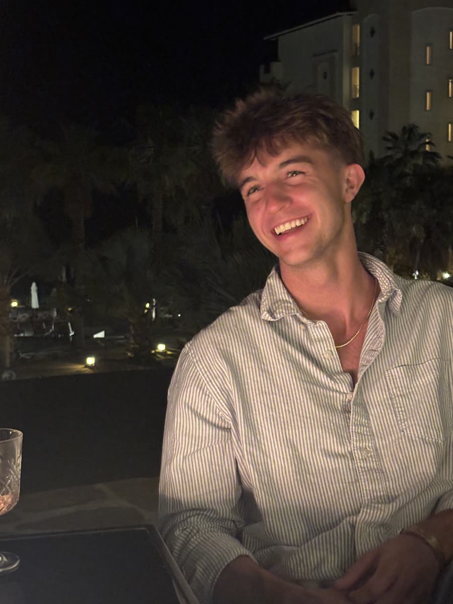 Evan, lead bartender at Swizzle Bar & Co
